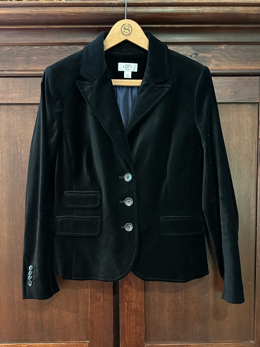 Ann Taylor Loft • velvet blazer suit jacket • coat • women’s